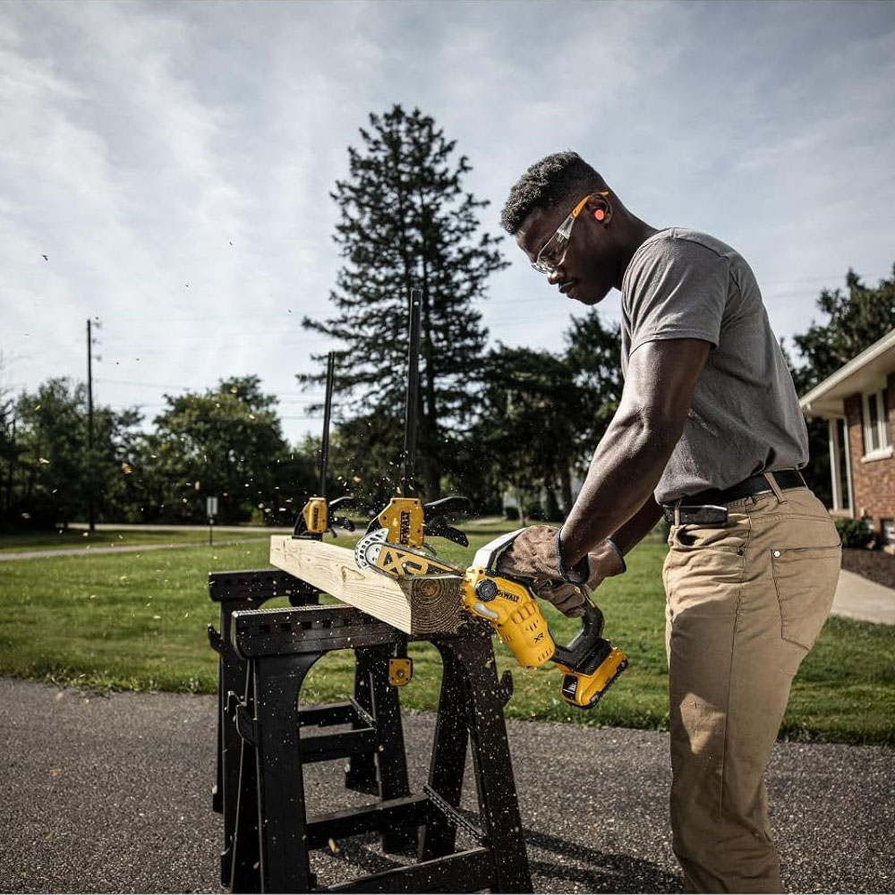 DEWALT Akku-Astsäge DCMPS520N