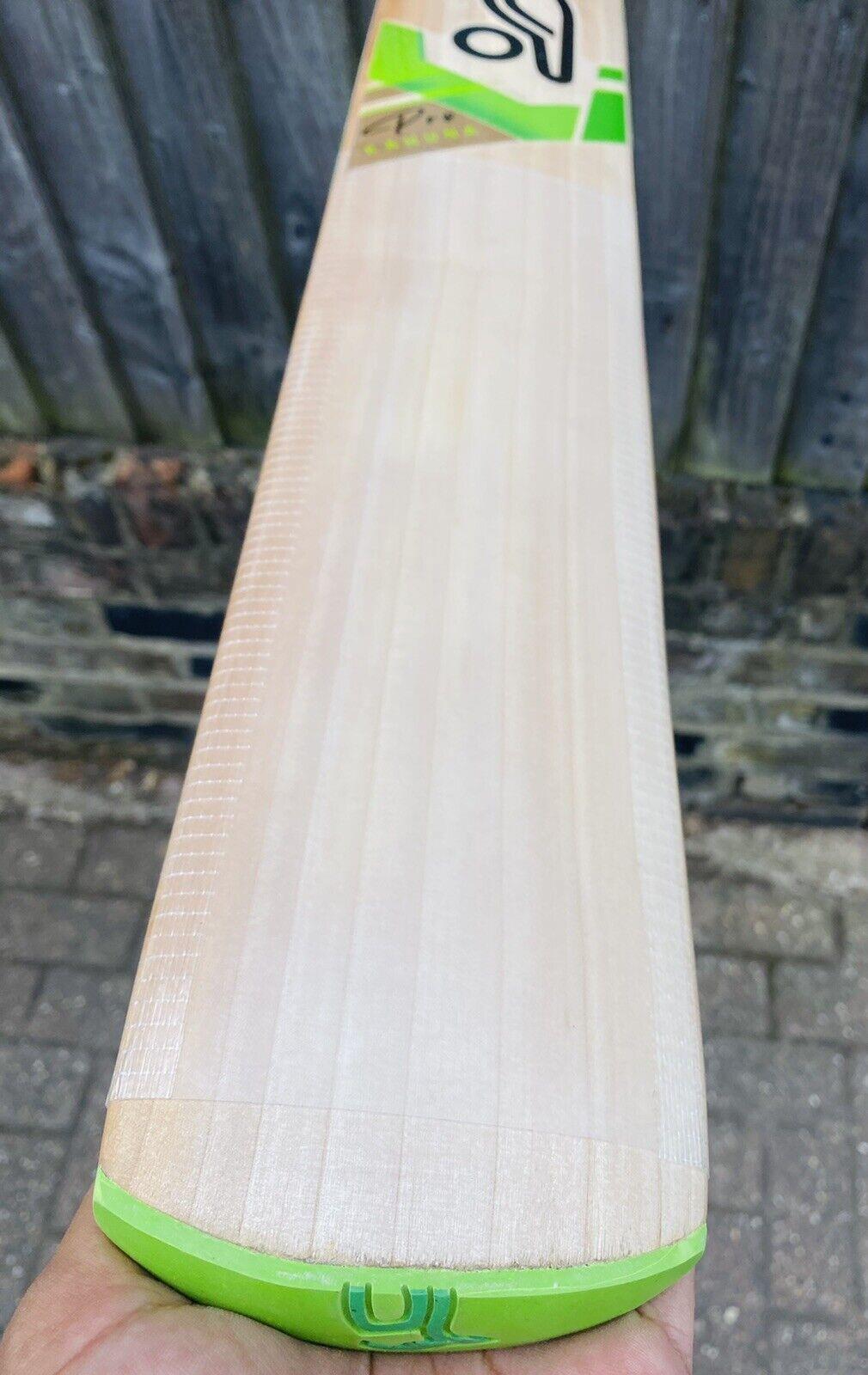 2022 KOOKABURRA KAHUNA PRO CRICKET BAT